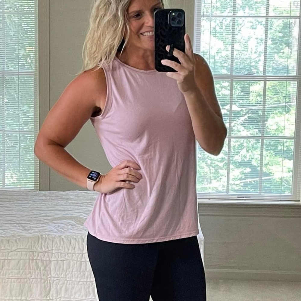Old navy Active tank, small